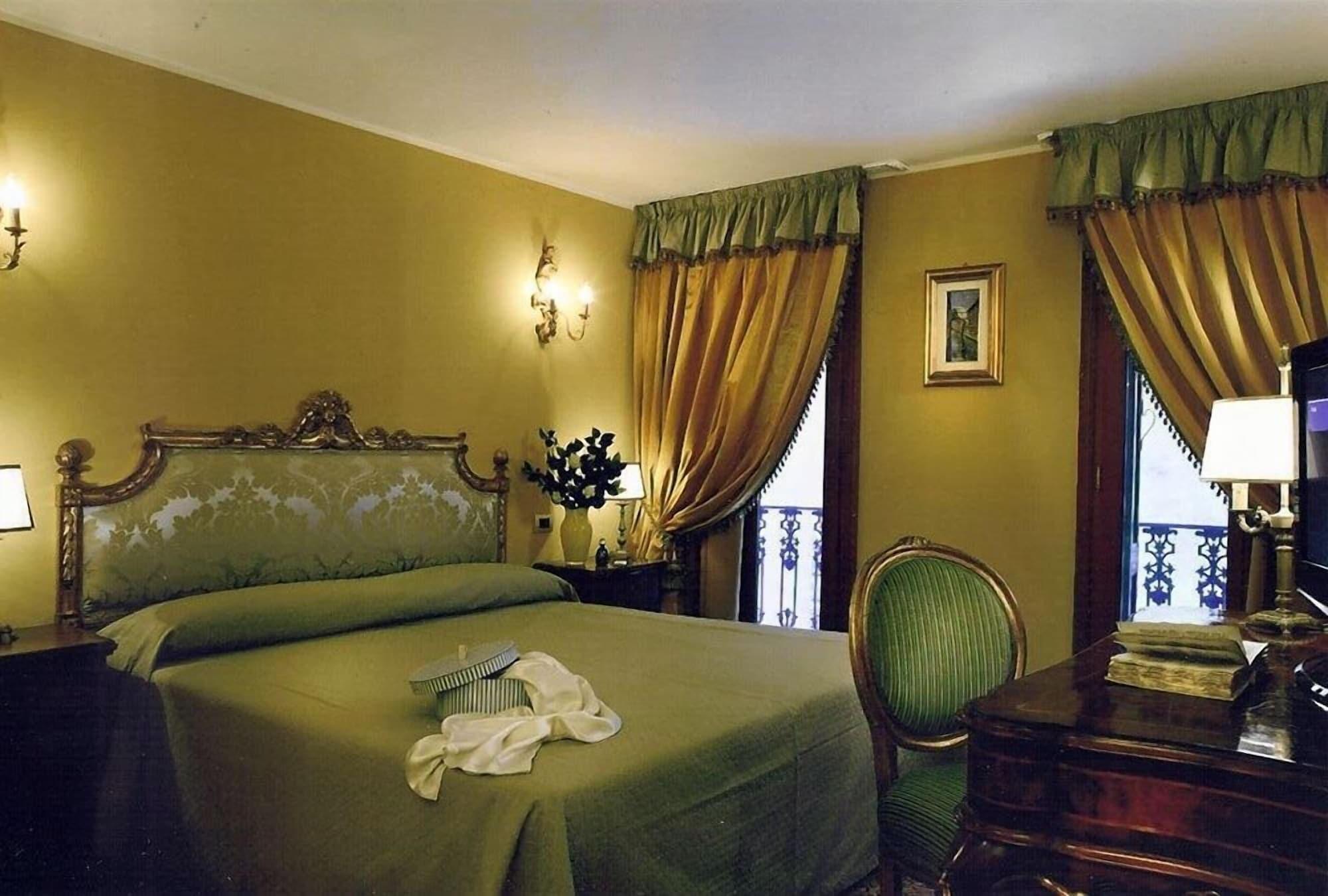 Hotel Antico Panada Venezia Esterno foto