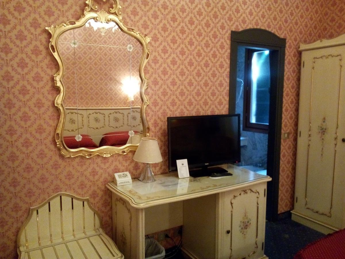 Hotel Antico Panada Venezia Esterno foto